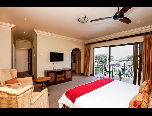 8 BEDROOM BED & BREAKFAST FOR SALE IN UMHLANGA CENTRAL